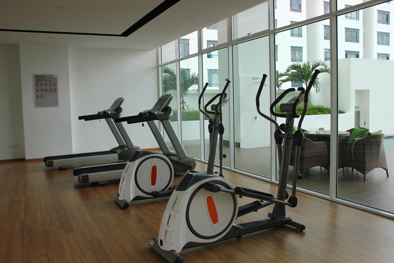 Pinnacle Tower Apartment Stay By Feel Suites Johor Bahru Exterior photo
